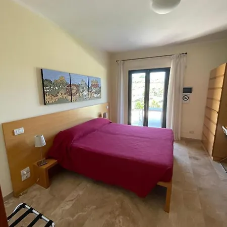Poggio Bertino Hotel 2*