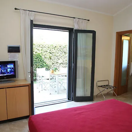 Hotel Poggio Bertino 2*